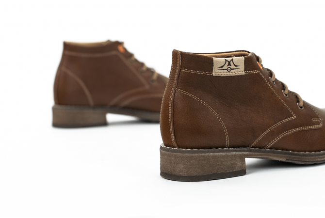 Γυναικεία clarks σε καφέ χρώμα